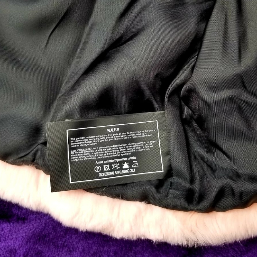 Pink Gorski Rabbit Fur Coat - Picture 3 of 7